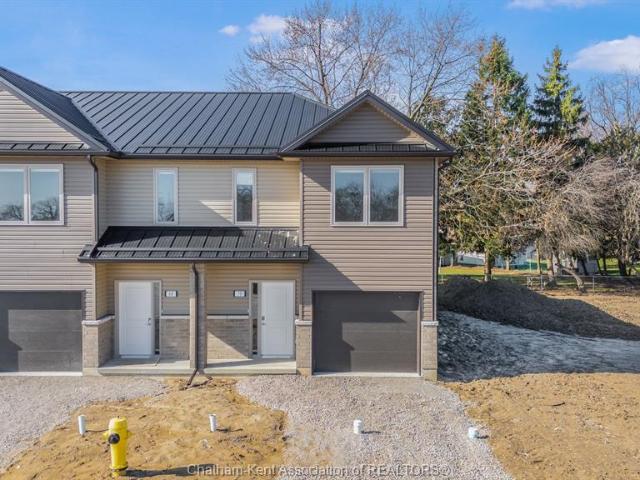 house for rent in 14 Magnolia Lane Chatham, Ontario