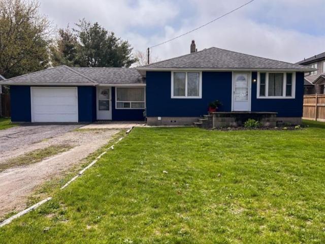 house for rent in 1585 County Rd 22 Lakeshore, Ontario