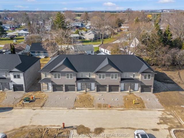 house for rent in 15 Magnolia Lane Chatham, Ontario