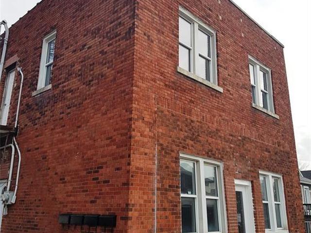 house for rent in 1756 Drouillard Road Unit# 4 Windsor, Ontario