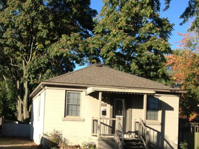 house for rent in 1819 Byng Windsor, Ontario