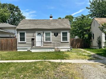 house for rent in 1908 Aubin Road Windsor, Ontario