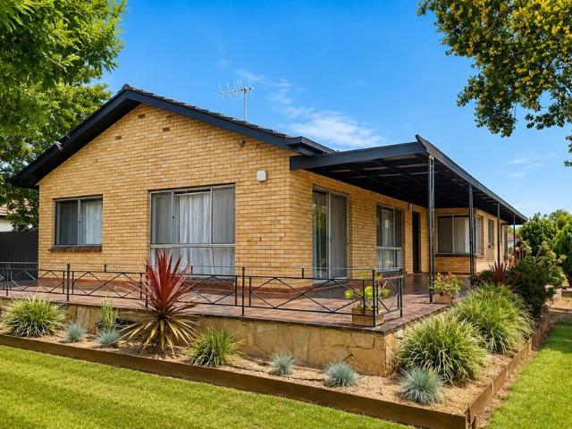 house for rent in 19 Fraser Street, Tatura