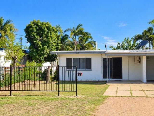 house for rent in 1/9 Hall St, Kirwan