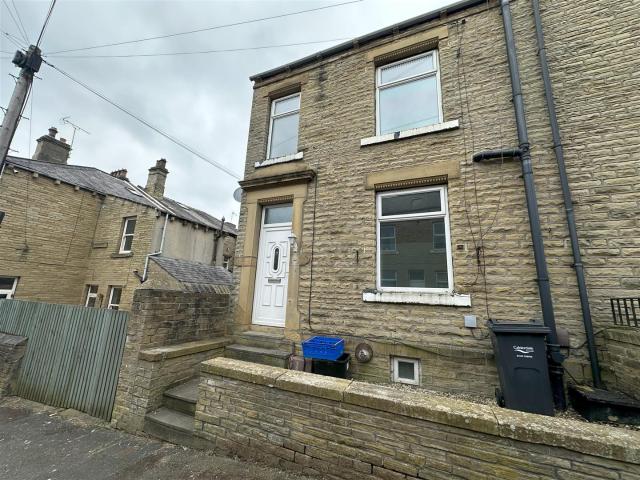 house for rent in 1 Hardy Street, Brighouse HD6 1UA