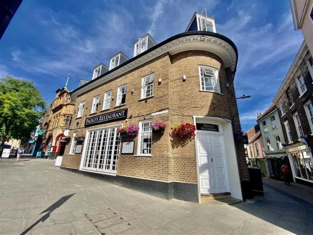 House for rent in 1 St Giles Street Norwich, Norfolk NR2 1JJ