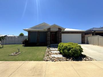 house for rent in 20 Corangamite Drive, Kialla