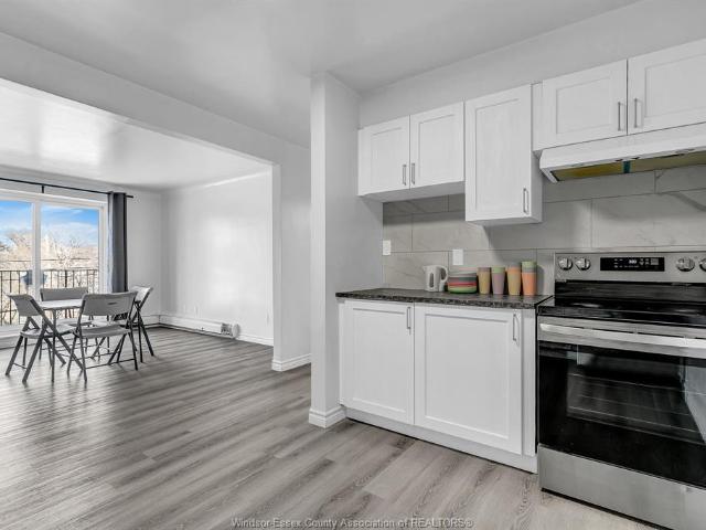 house for rent in 2136 Wyandotte Street Unit# 32 Windsor, Ontario