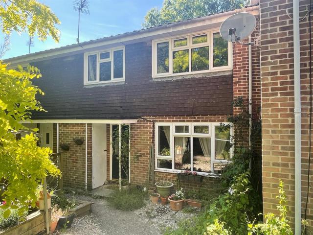 house for rent in 21 Dean Rise, Hurstbourne Tarrant Andover
