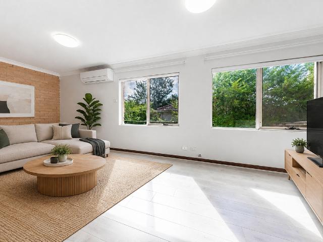 House for rent in 2/24 Paul Street, NORTH RYDE
