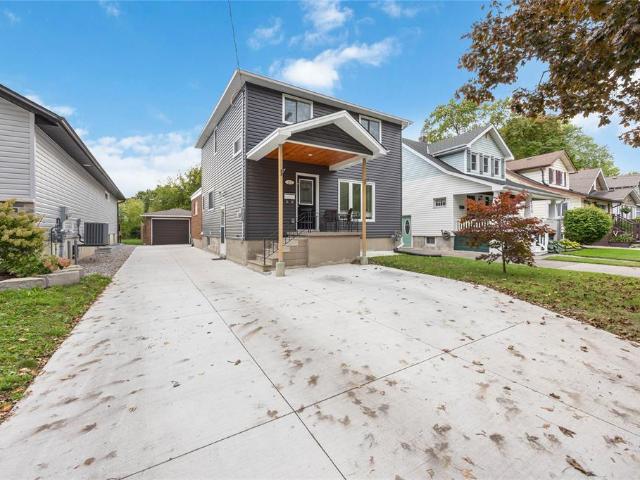 house for rent in 275 Kathleen Avenue Sarnia, Ontario