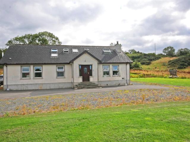 house for rent in 29 Mill Road West, Carryduff, BT8 8HH