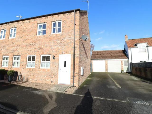 house for rent in 2 Jubilee CloseTown StreetShiptonthorpe