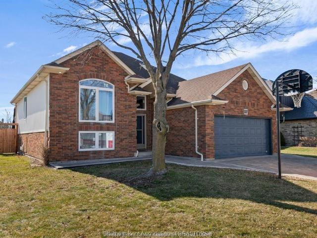 house for rent in 3057 Kenilworth Drive Unit# Upper Windsor, Ontario