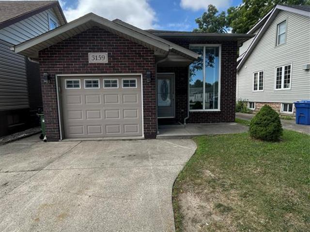 house for rent in 3159 Turner Windsor, Ontario