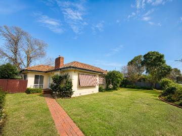 house for rent in 34 36 Isabella Street, Shepparton