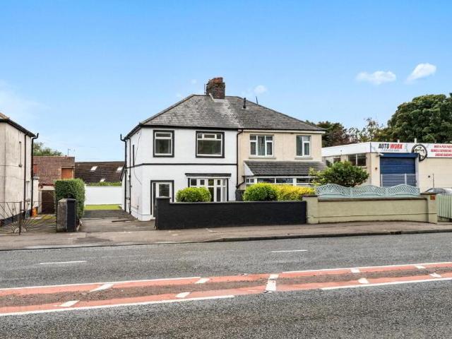 house for rent in 36 Belfast Road, Carrickfergus, BT38 8BT