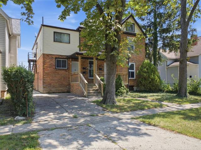house for rent in 372 Lincoln Road Unit# 2 Windsor, Ontario