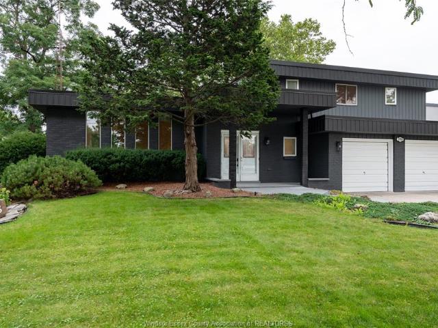 house for rent in 398 Brighton Road Tecumseh, Ontario