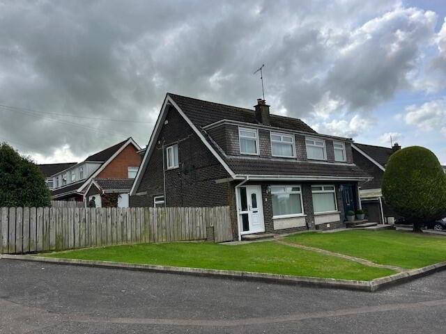 house for rent in 3 Glennor Crescent East, Hillsborough Road, Carryduff, BT8 8HW