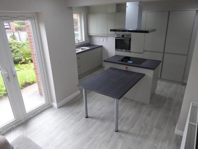 house for rent in 3 Knockland Park, Barnetts Road, Belfast, BT5 7AZ
