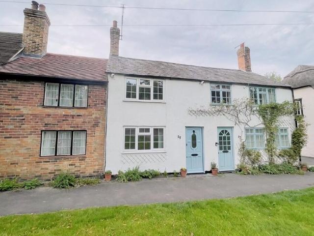 house for rent in The Crescent, CV23 0LG