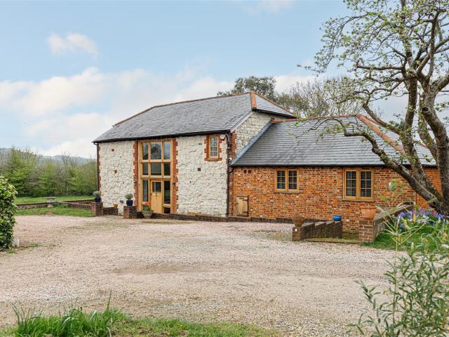 house for rent in The Apple Barn, Stychens Lane, Bletchingley, Redhill, RH1 4LL