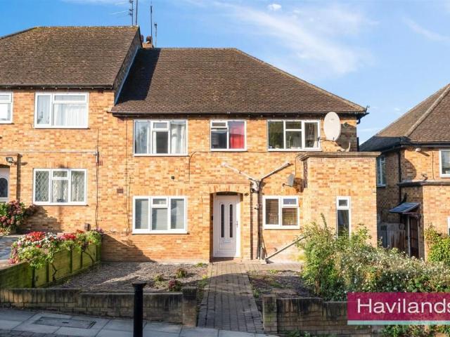 house for rent in The Glade, N21 1QG