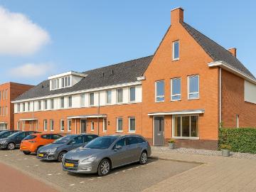 Olland, Meierijstad, Noord-Brabant - IUitgeruste keuken
