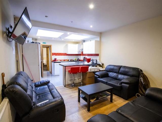house for rent in Tiverton Road, B29 6BP