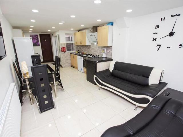 house for rent in Tiverton Road, B29 6DA