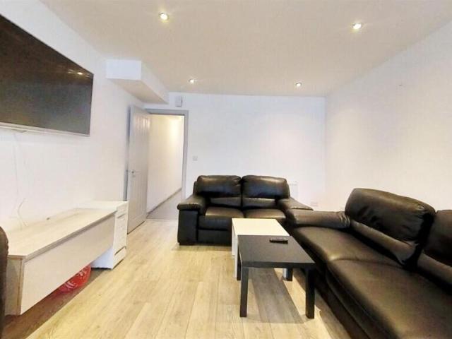 house for rent in Tiverton Road, B29 6DB
