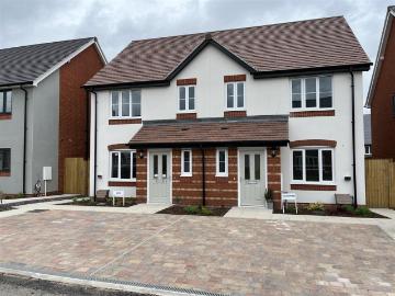 House for rent in Top Croft, Allscott, Telford