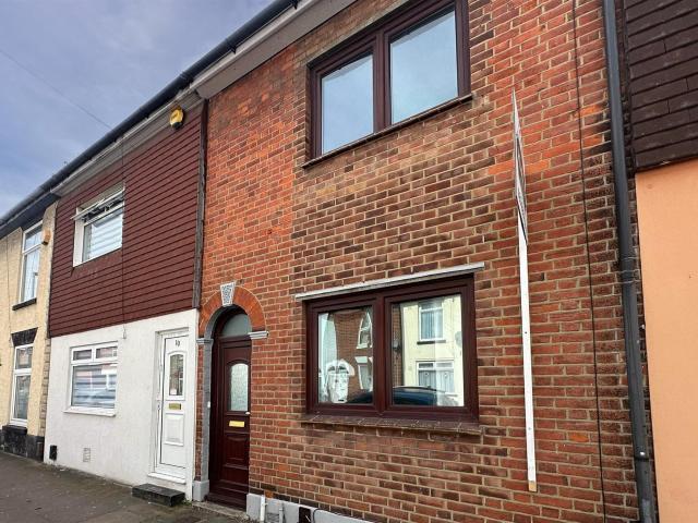 house for rent in toronto road, portsmouth