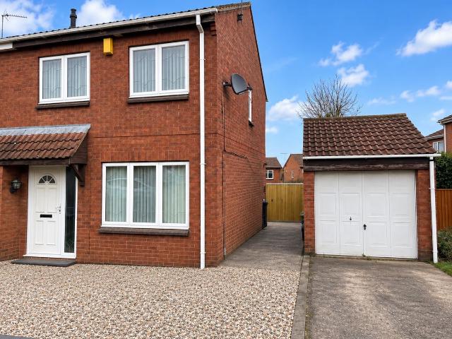 house for rent in Trueman Court, Worksop