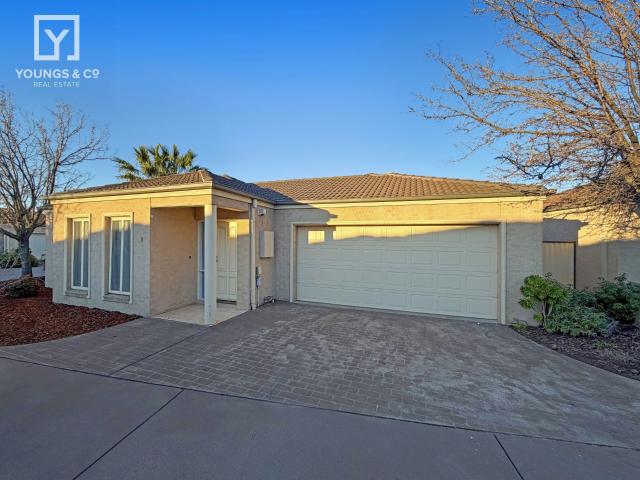 House for rent in Unit 8, 2 4 Ross Alan Drive, Shepparton