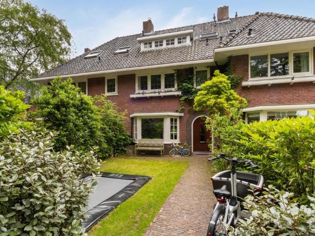 house for rent in van der Helstlaan 18 1412HK Gooise Meren Rembrandtpark Naarden