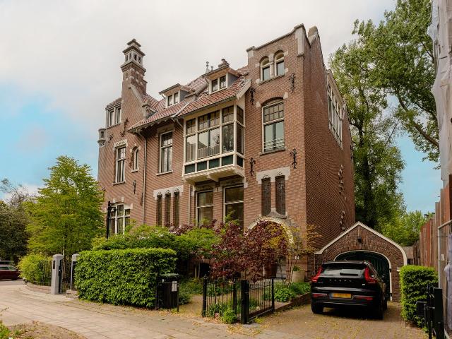 house for rent in Van Eeghenstraat 76 1071 GK Amsterdam Cornelis Schuytbuurt