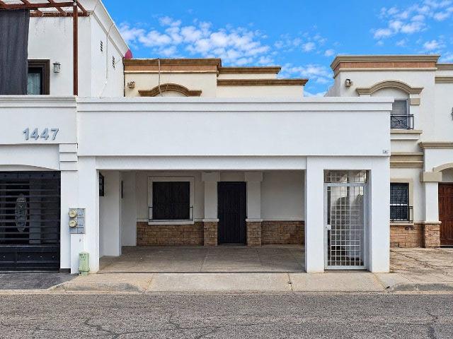 House for rent in Verona Residential in front of the park Mexicali, B.C. !
