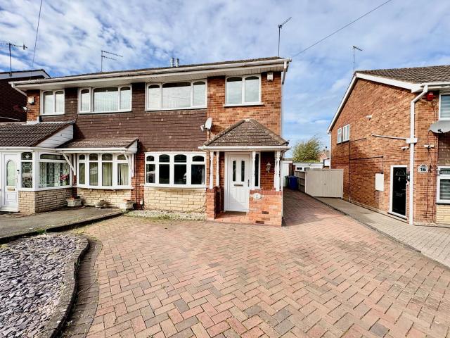 house for rent in Veronica Road, Kingswinford, DY6 8SN