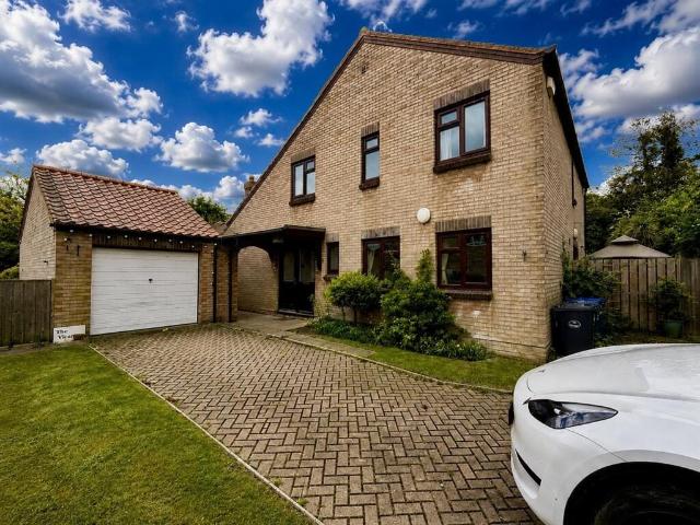 house for rent in Vicarage Drive, DN11 9AN