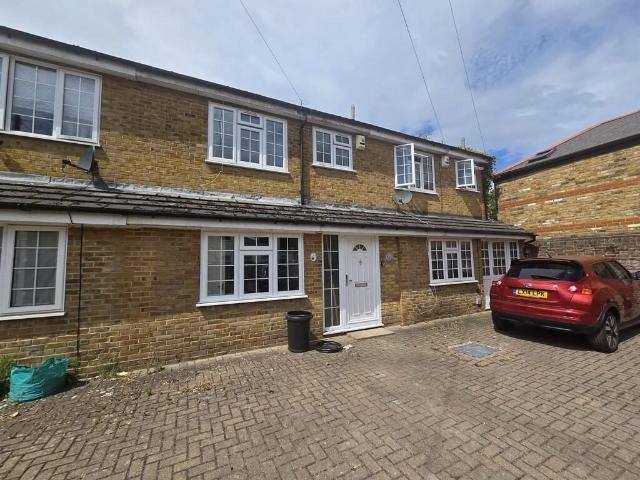 house for rent in Villier Street, UB8 2PU