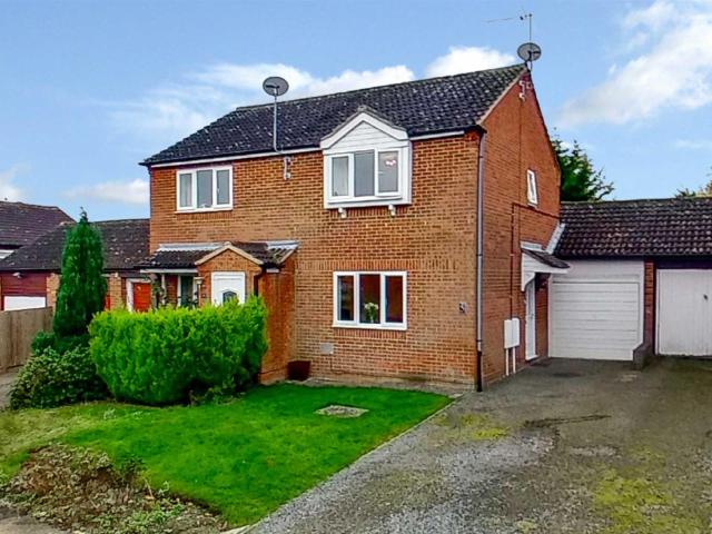 house for rent in Vyne Crescent, Great Holm, Milton Keynes, MK8