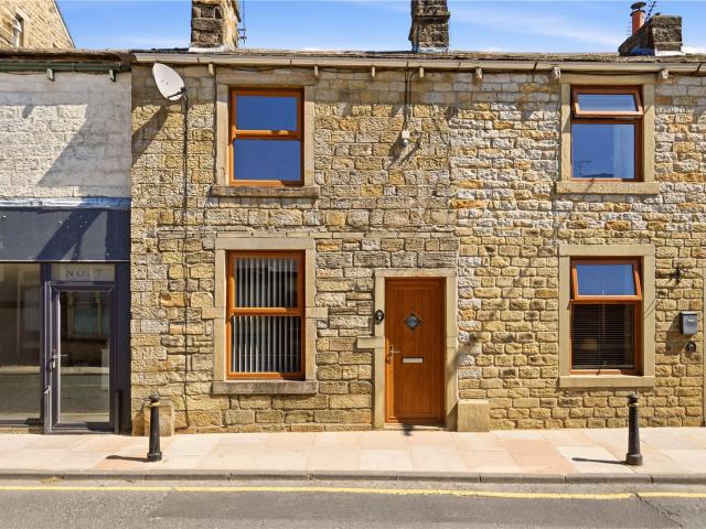 Water Street, Earby, Barnoldswick, Lancashire, BB18 6QP