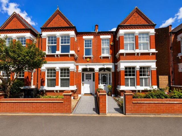 house for rent in Wavendon Avenue, London, London