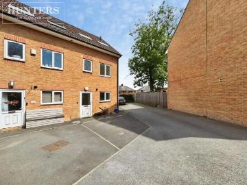 house for rent in Welland Gardens, S74 8BG