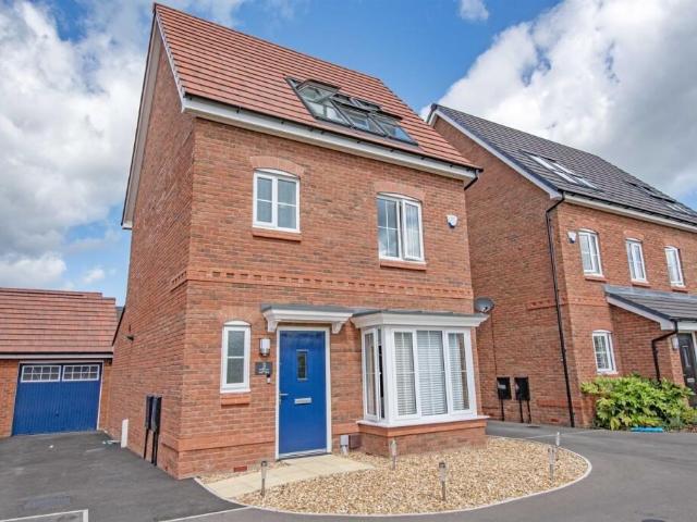 house for rent in Wellington Court, CH5 2FY