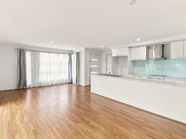 HOUSE FOR RENT IN WERRIBEE