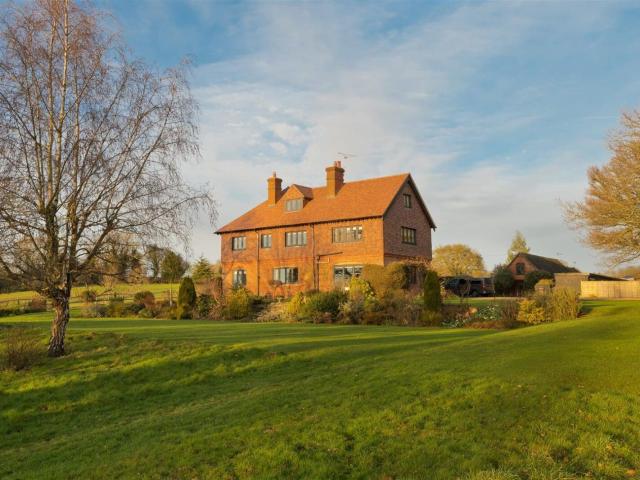 house for rent in West End House, Upper Froyle, Alton, GU34 4JG