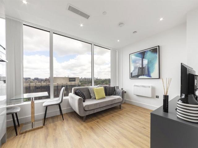 house for rent in West Gate, Ealing